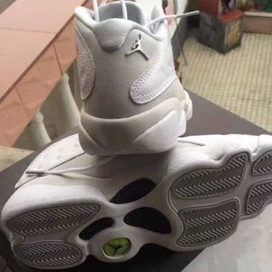 Jordan pure platinum 13 low